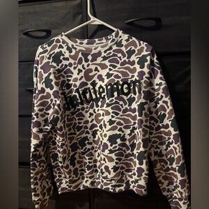 Lululemon sweatshirt